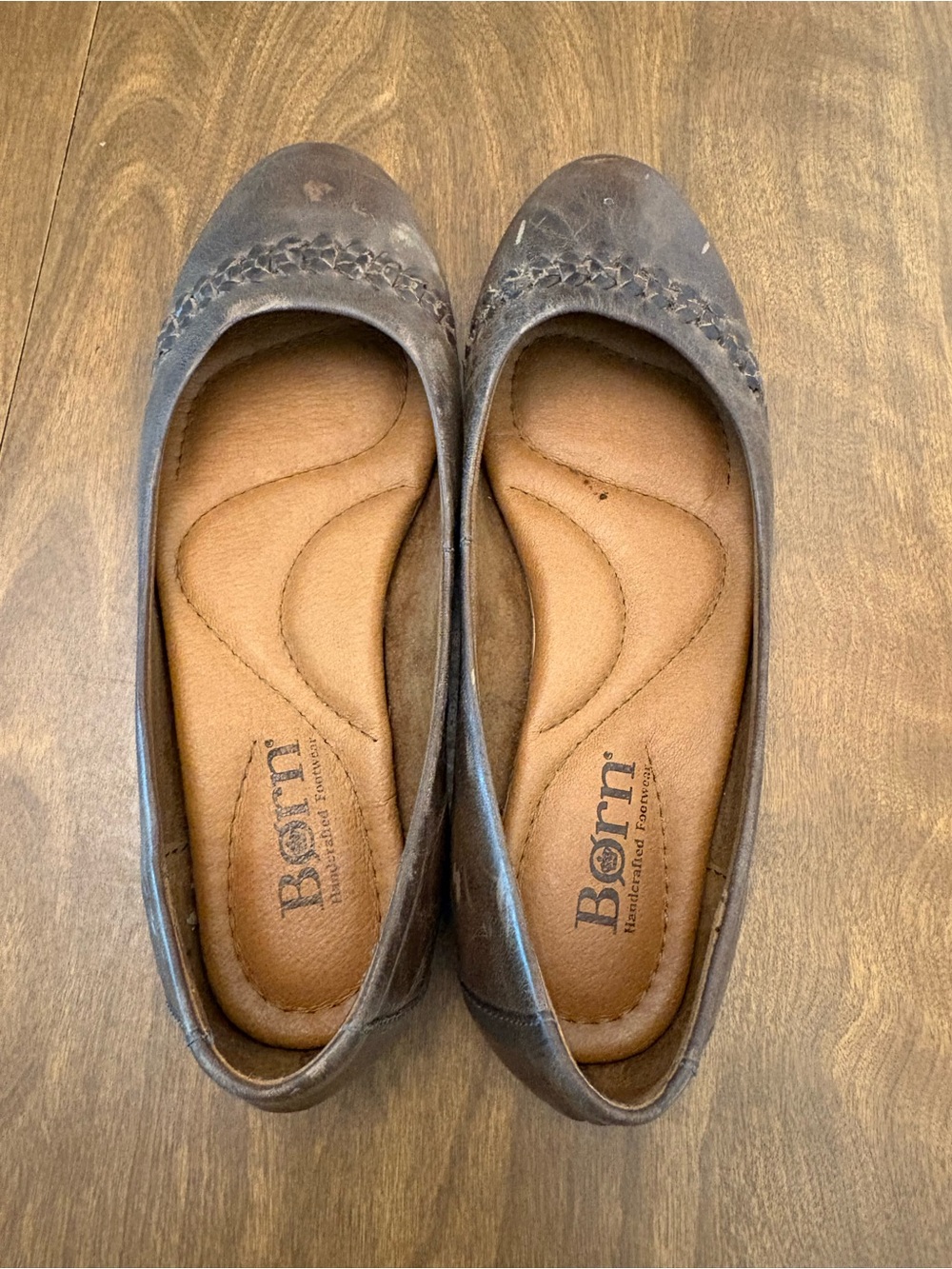 Born brand womens brown ballet flats